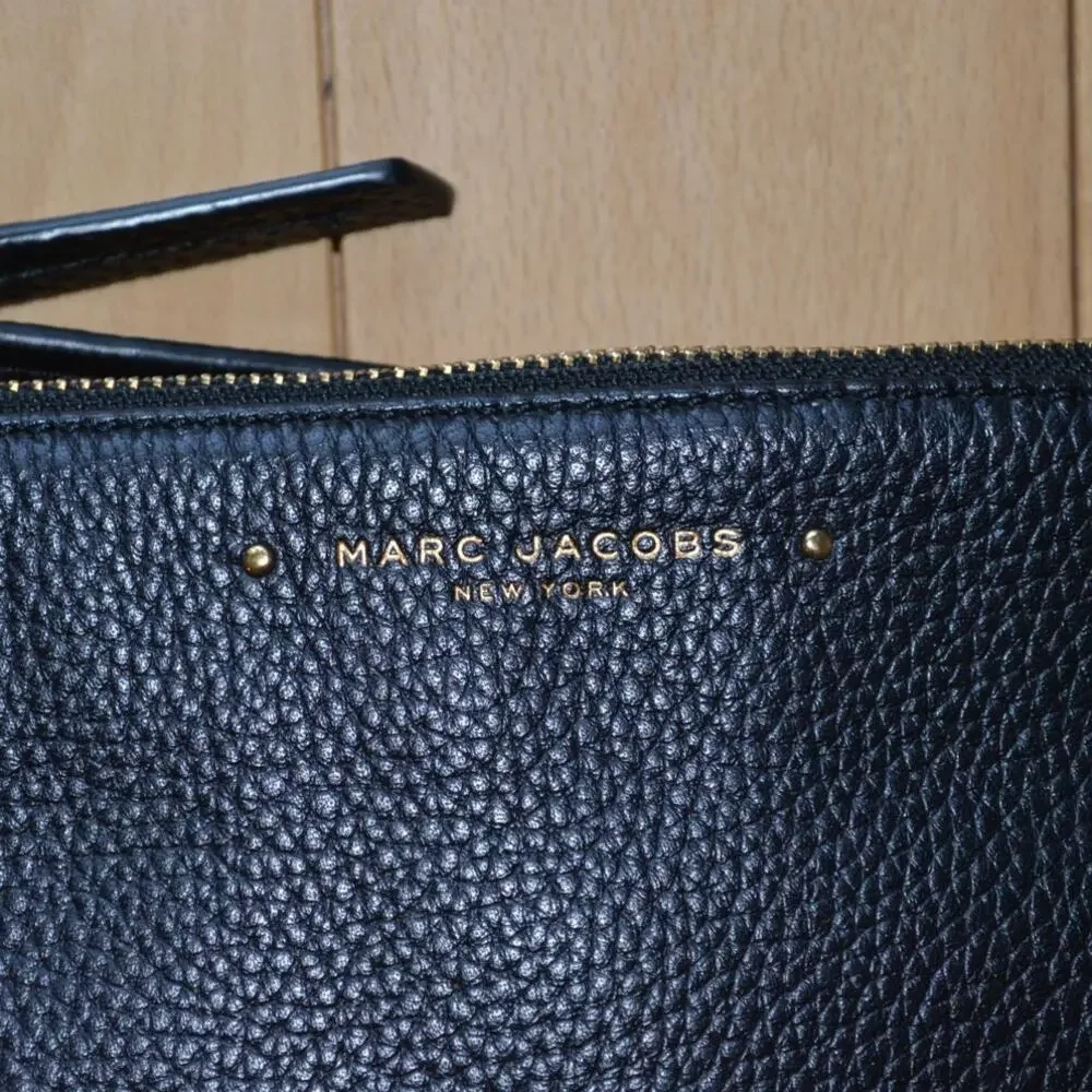 Marc Jacobs this marc